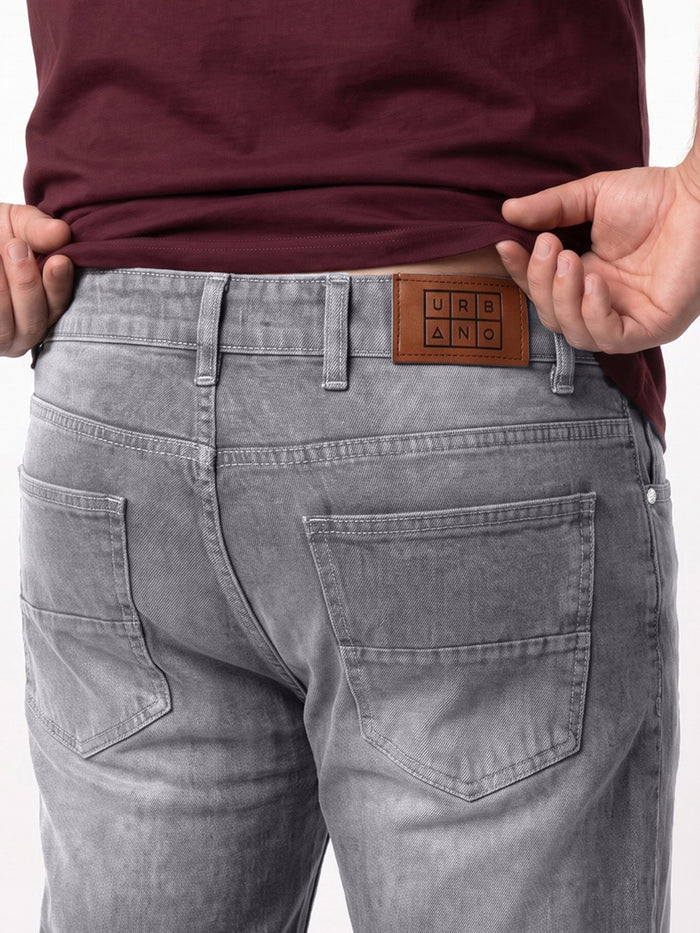 Plus Men's Light Grey Relaxed Fit Washed Denim Jeans Non-Stretchable