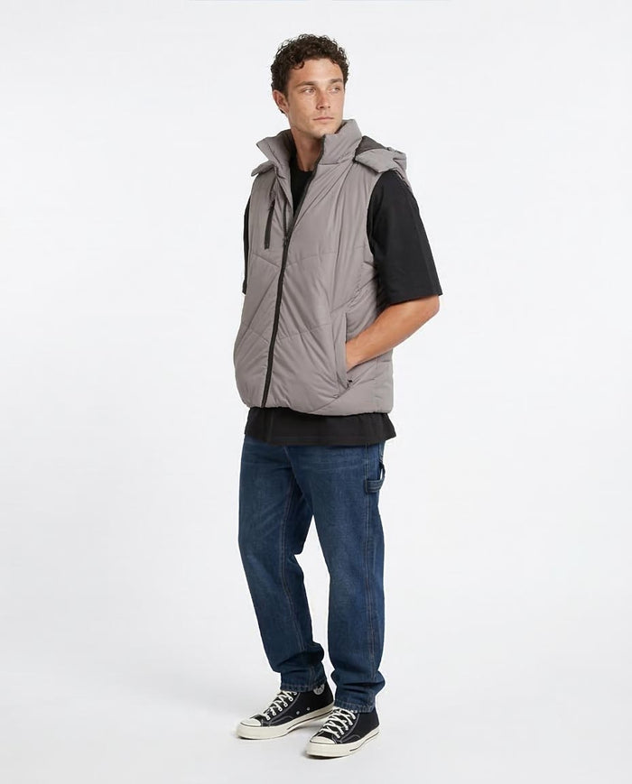 Ravin Men’s Hooded Chevron-Quilted Puffer Vest – Steel Grey - O198263