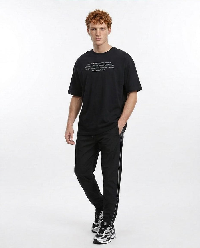 Ravin Men's Oversized "Beauty Is Duty" Graphic T-Shirt - Black - R210529