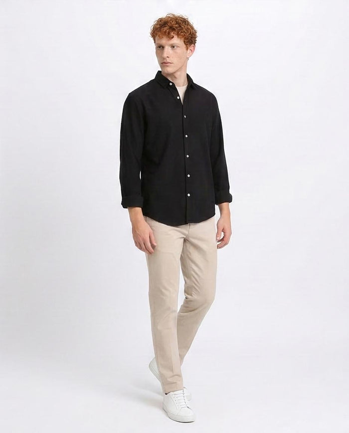 Ravin Men's Slim-Fit Long Sleeve Button-Down Shirt – Black - R206397