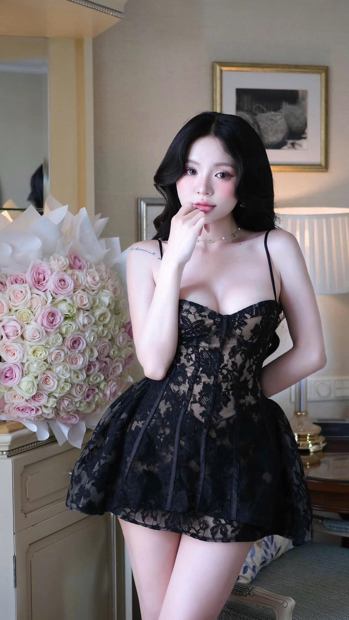 Black / S