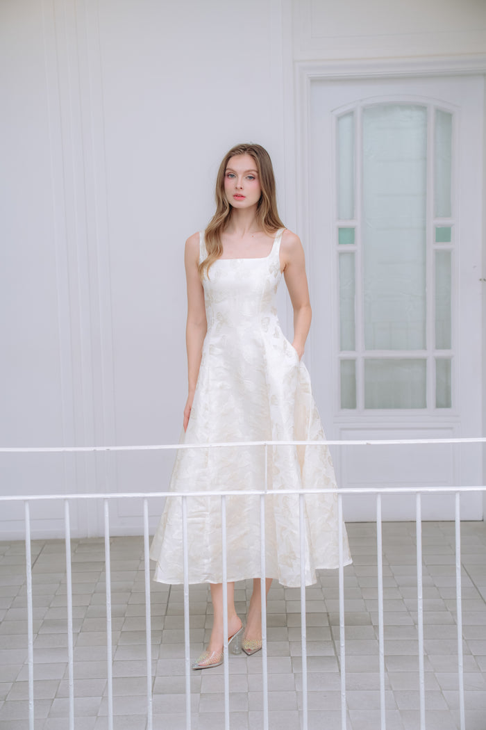 Arcina Dress