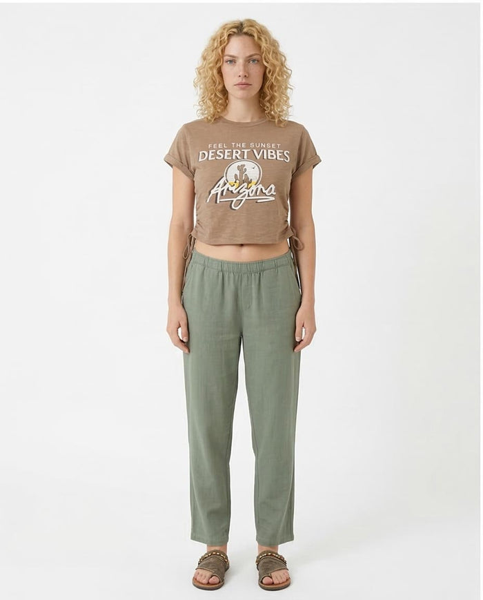 Arizona Desert Vibes Ruched Side Graphic Crop Tee - O182844