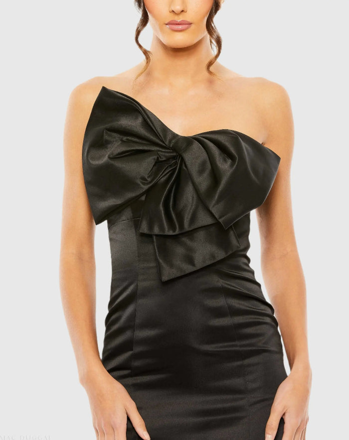 Black Strapless Bow Mermaid Gown - Ieena for Mac Duggal