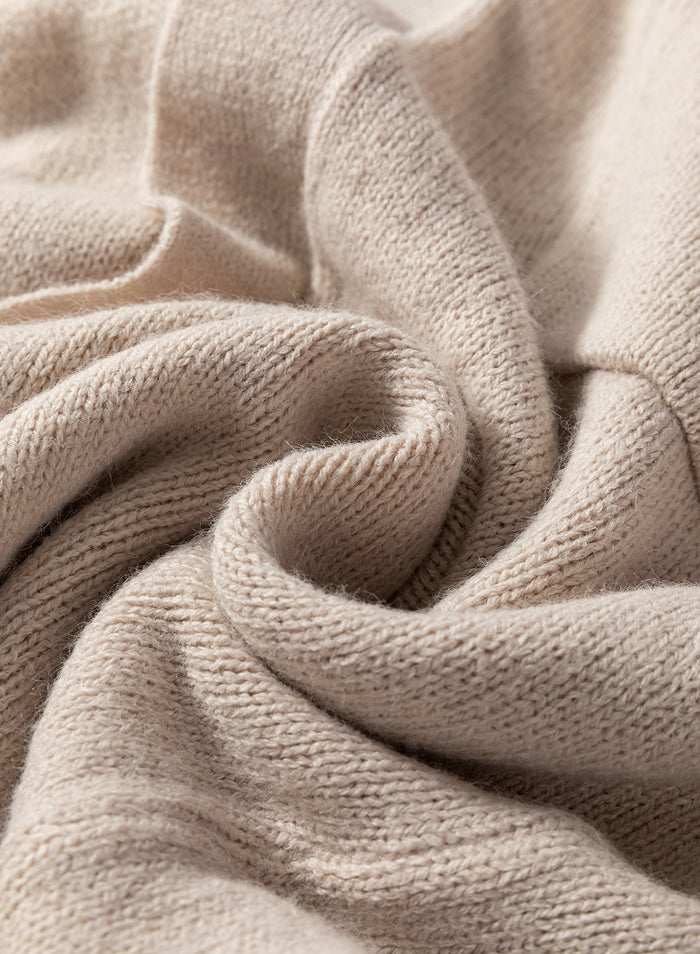 Cardigan long tricoté beige avec poches latérales ouvertes sur le devant-A WOMAN WE LOVE
