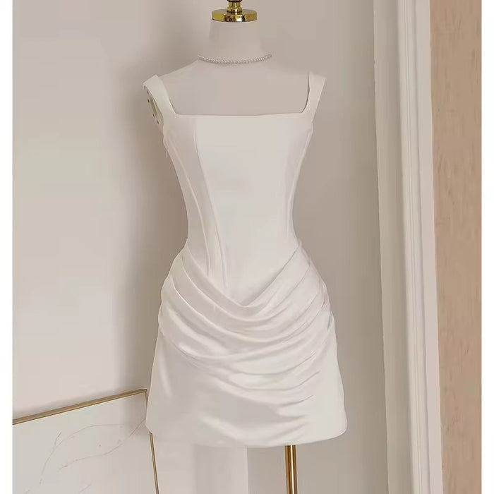 White / L