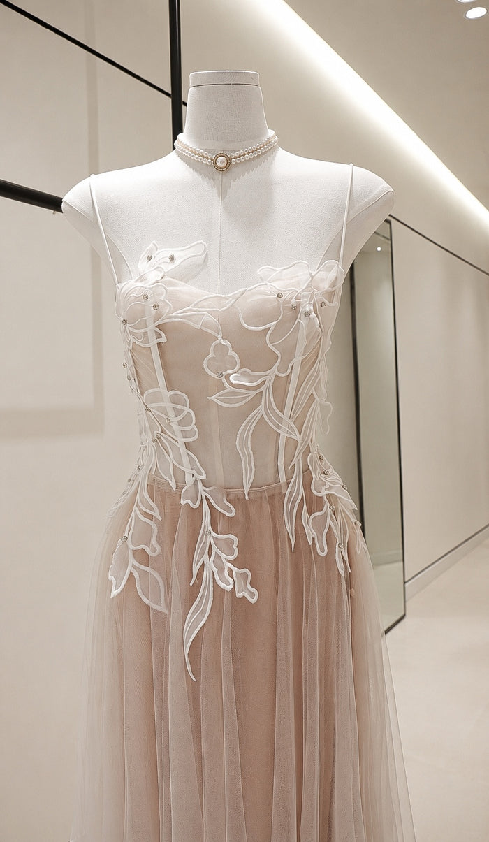 Chandrea Dress (On hand)
