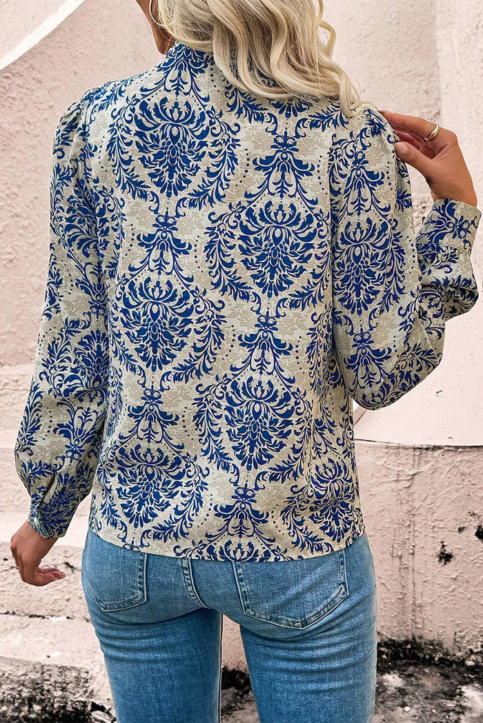 Chemise en dentelle à manches évêque imprimée bohème bleu ciel-A WOMAN WE LOVE