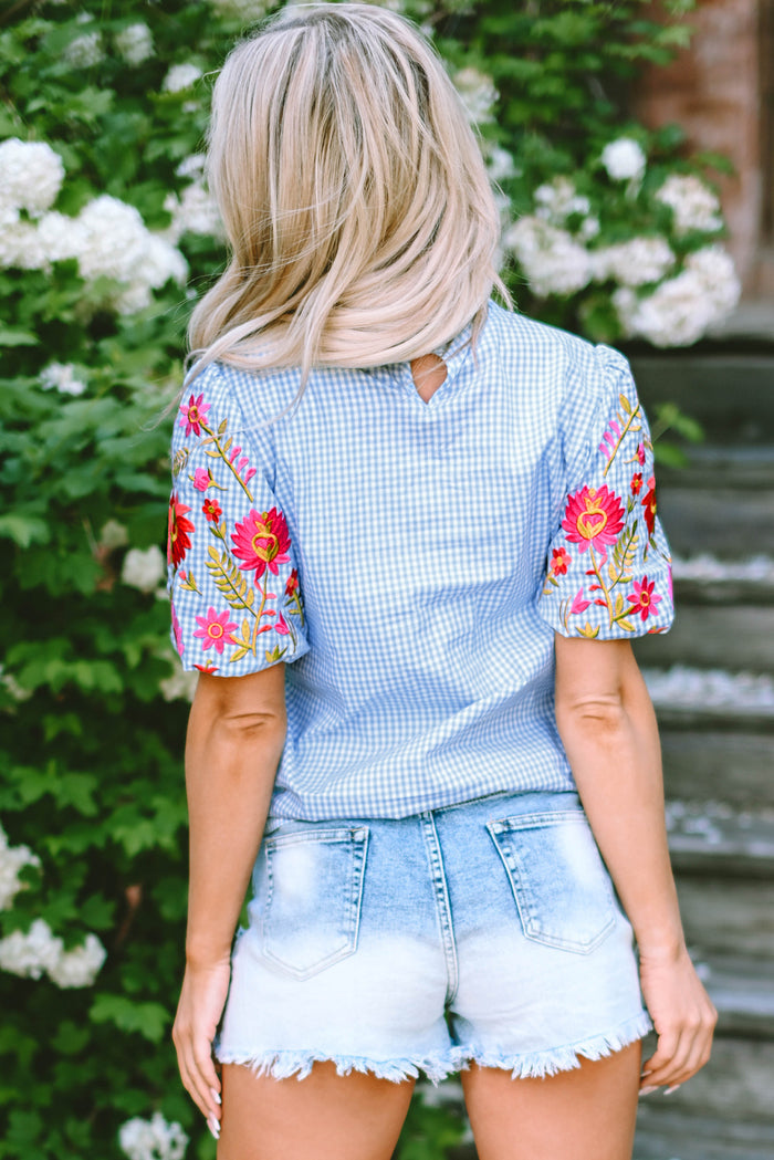 Chemisier bleu clair à manches bouffantes *-A WOMAN WE LOVE