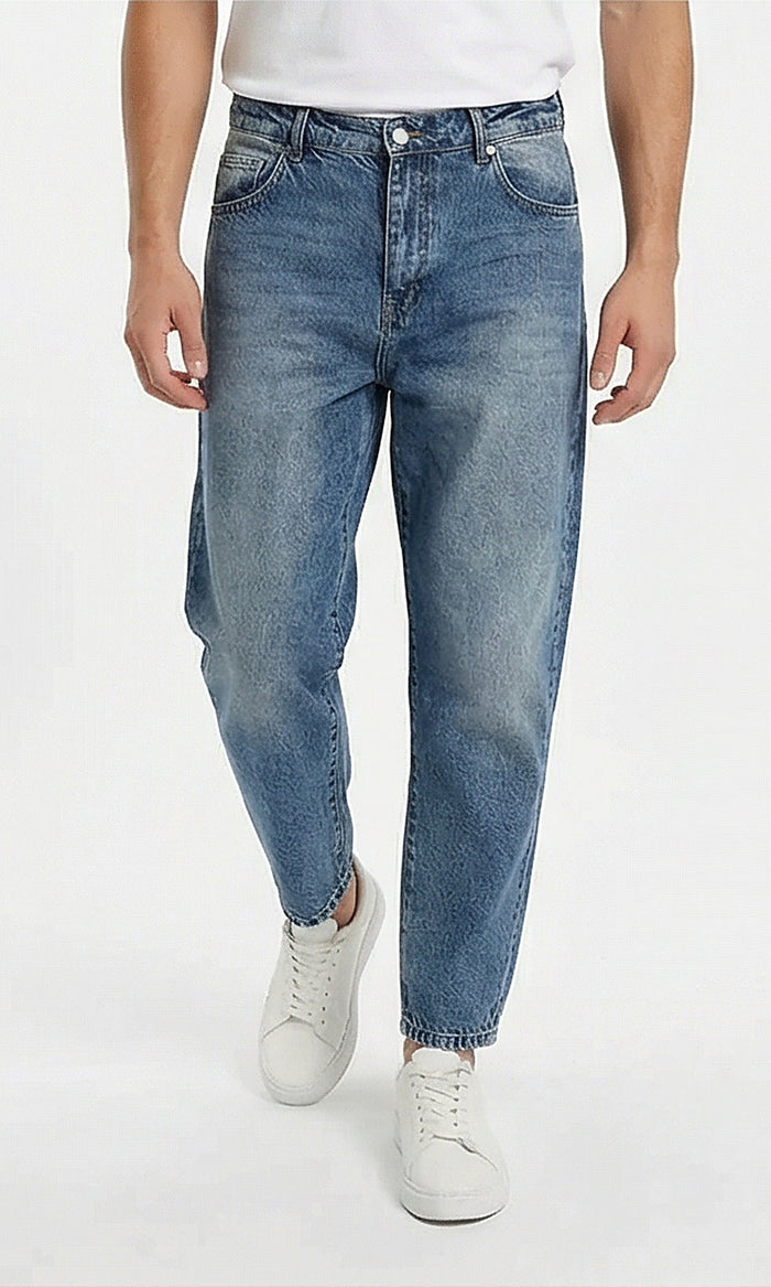 Essential Light Wash Relaxed Fit Men's Jeans