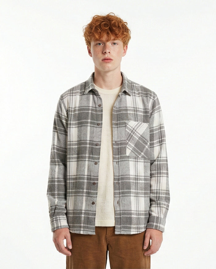 Grey & White Plaid Flannel Long Sleeve Shirt - O200604