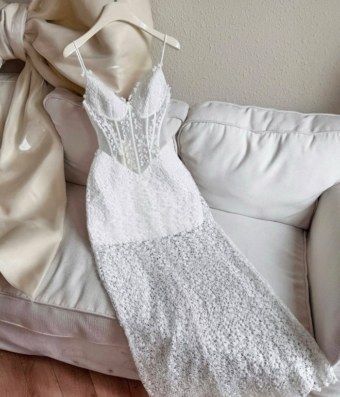 Kareen Lace Dress (On hand)