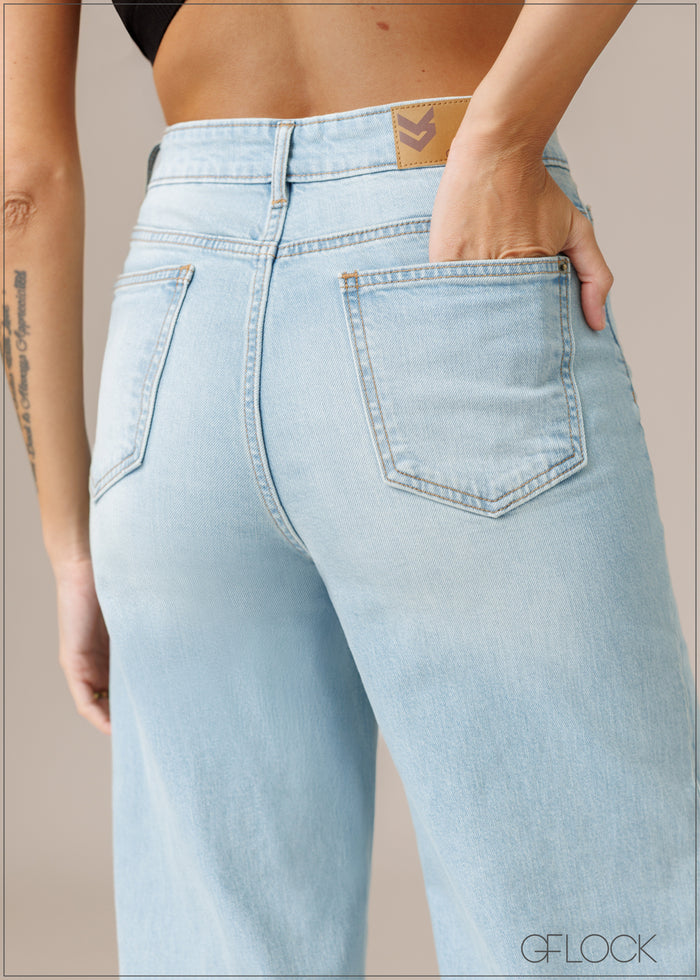 Light Wash Wide Leg Jean - Long Length - 210326D
