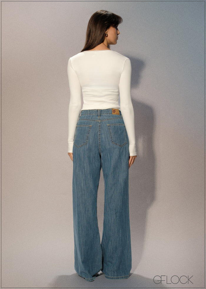 Light Wash Wide Leg Jean - Short Length - 250626