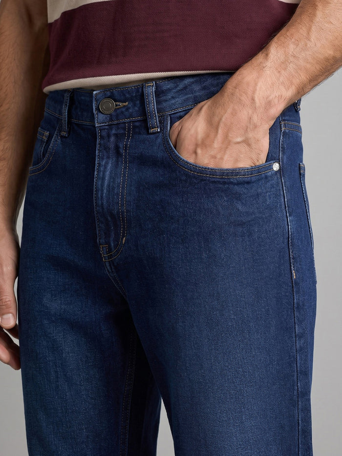 Men's Dark Blue Relaxed Fit Washed Denim Jeans Non-Stretchable