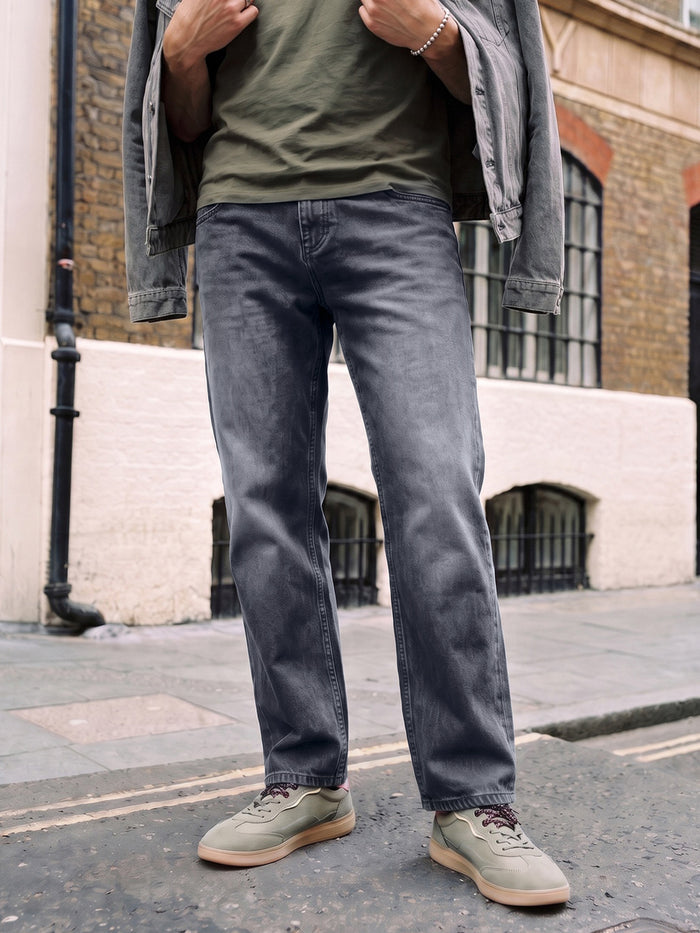 Men's Grey Relaxed Fit Washed Denim Jeans Non-Stretchable