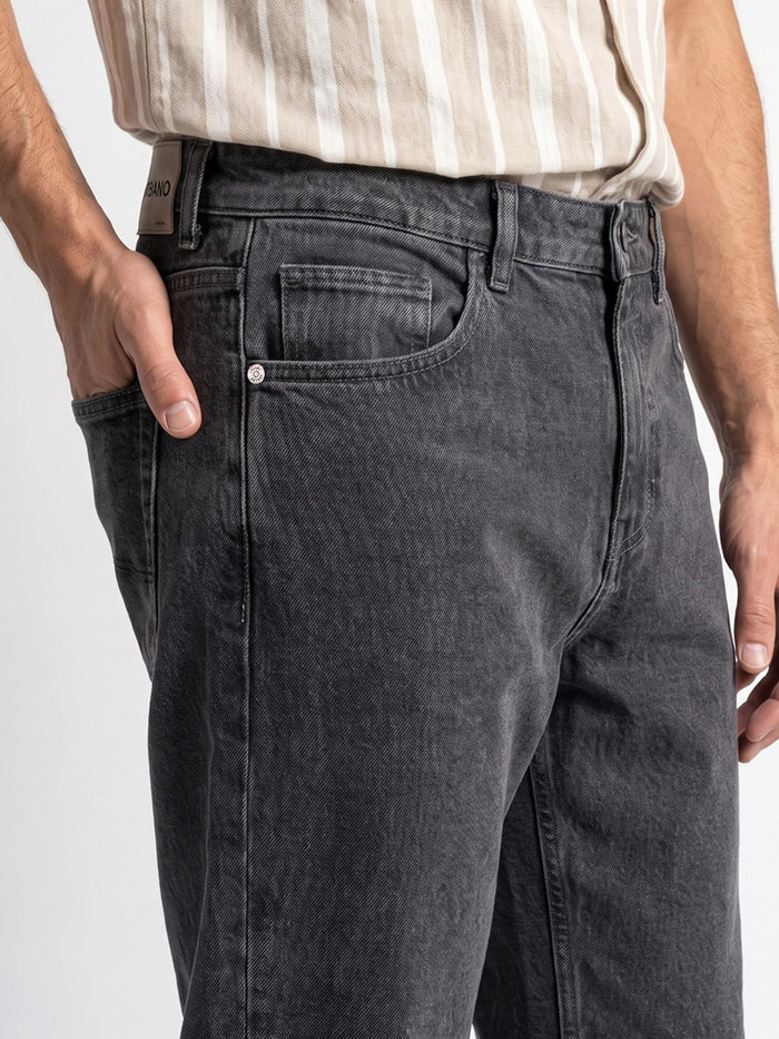 Men's Grey Relaxed Fit Washed Denim Jeans Non-Stretchable
