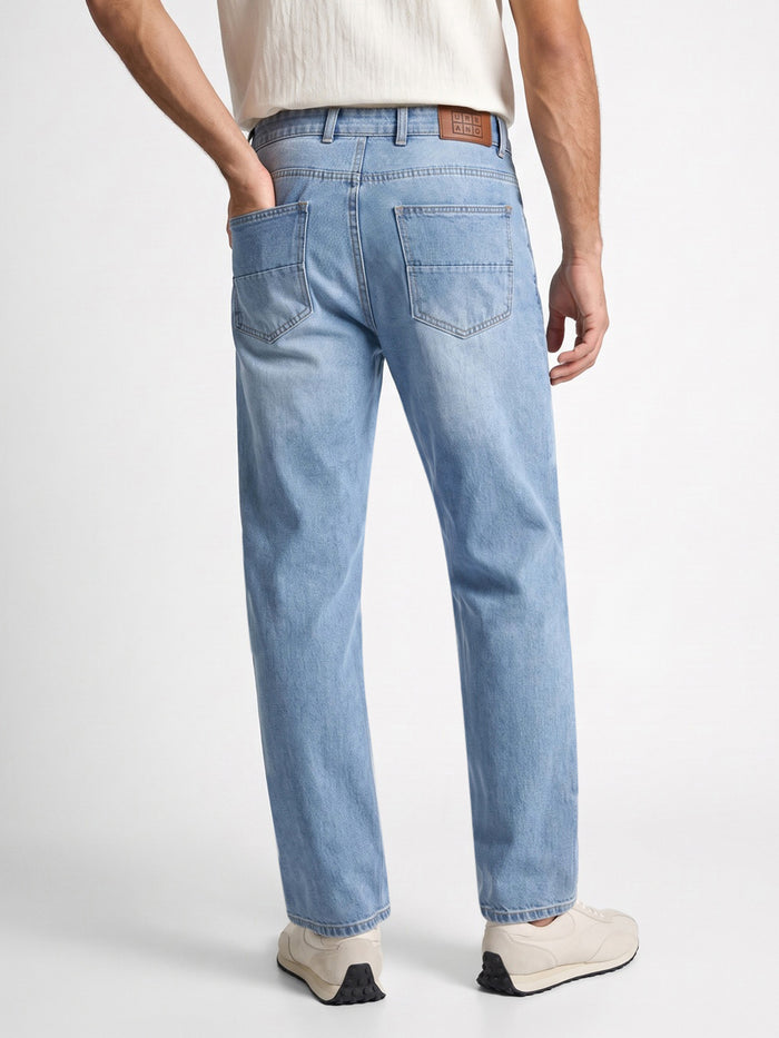 Men's Ice Blue Relaxed Fit Washed Denim Jeans Non-Stretchable