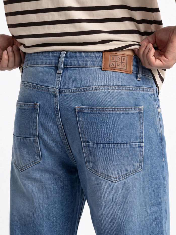 Men's Light Blue Relaxed Fit Washed Denim Jeans Non-Stretchable