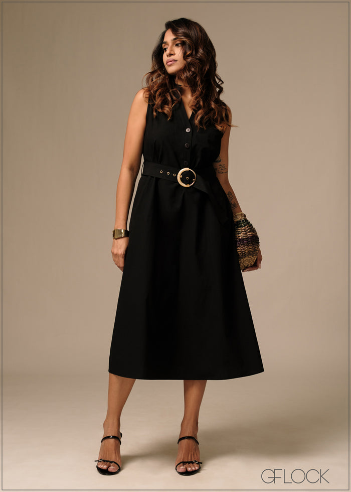 UK 6 / Black