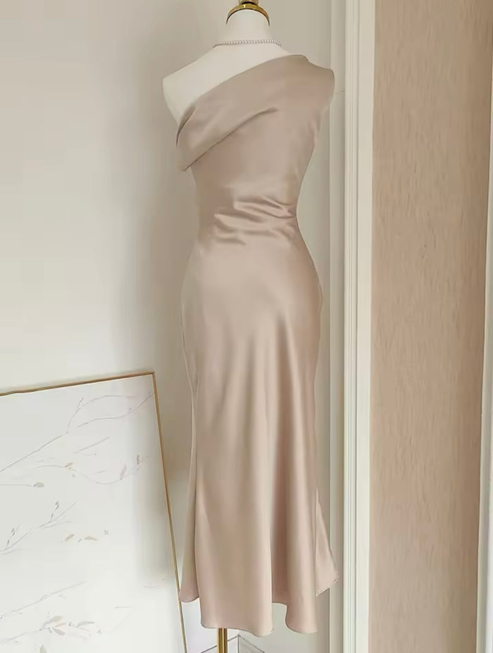 Noriana Dress (On hand)