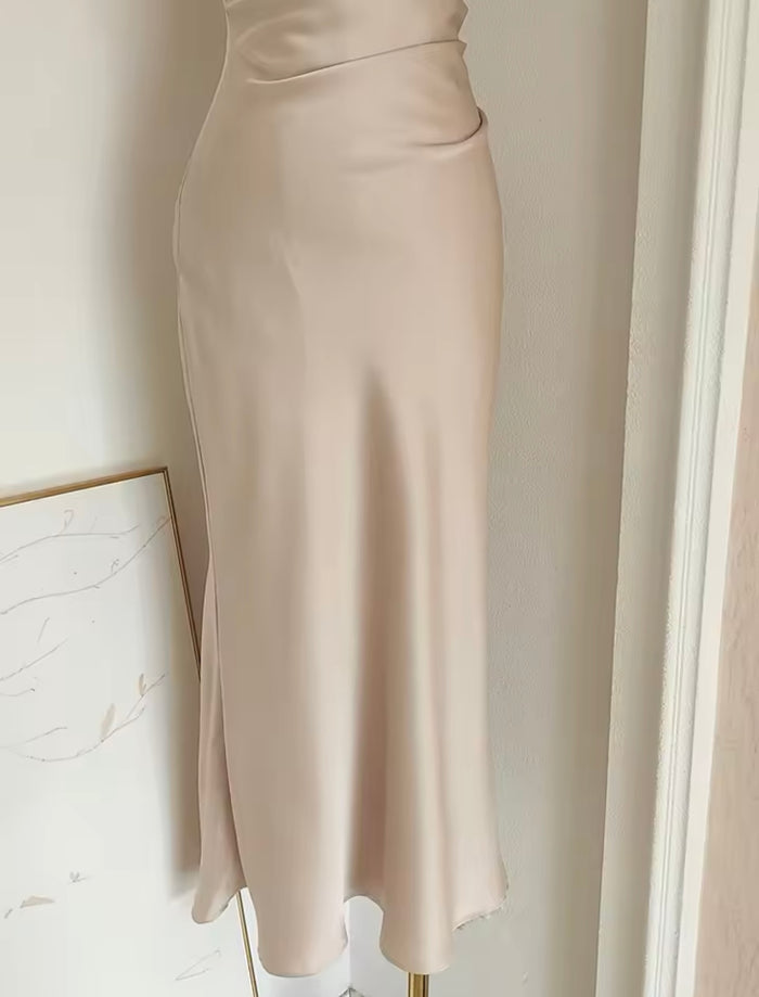 Noriana Dress (On hand)