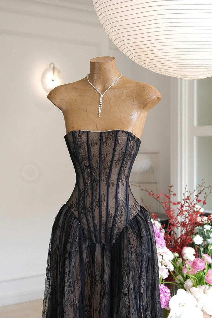 Odette Dress (On hand)