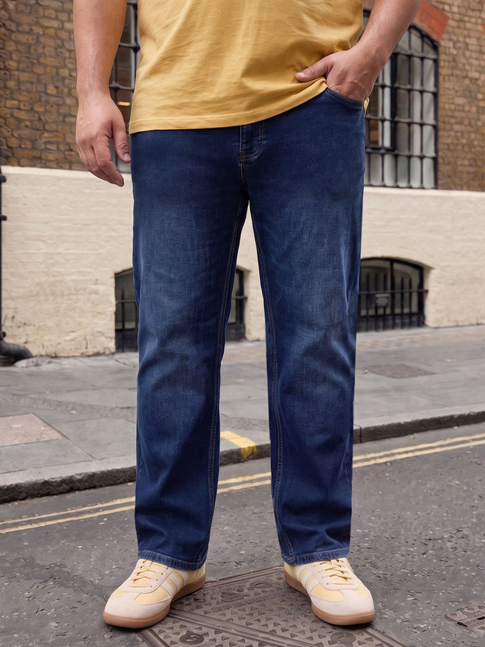 Plus Men's Dark Blue Relaxed Fit Washed Denim Jeans Non-Stretchable