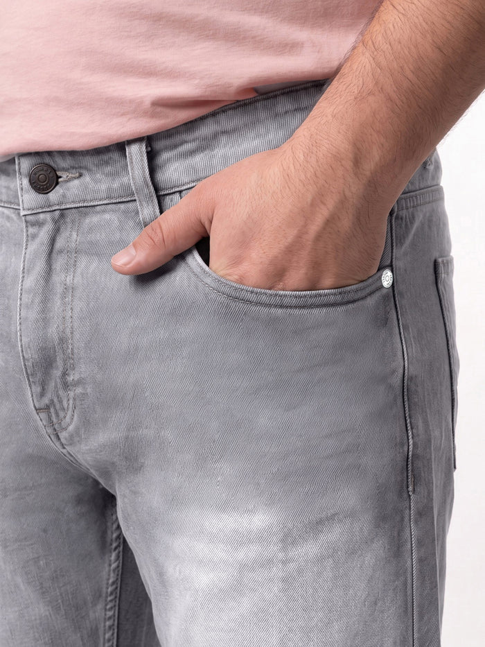 Plus Men's Ice Grey Relaxed Fit Washed Denim Jeans Non-Stretchable
