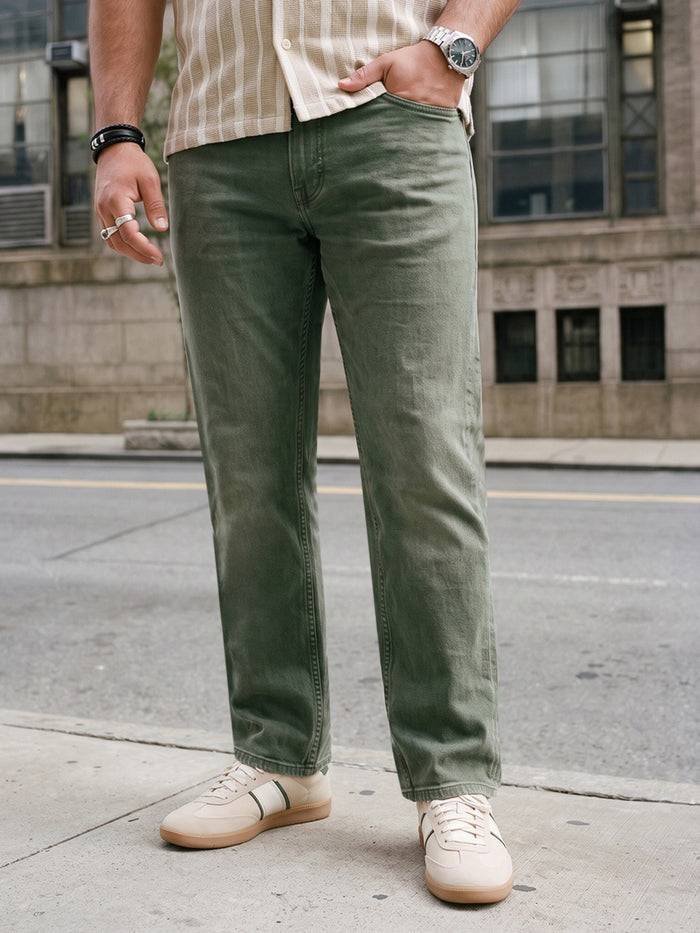 Plus Men's Olive Relaxed Fit Washed Denim Jeans Non-Stretchable