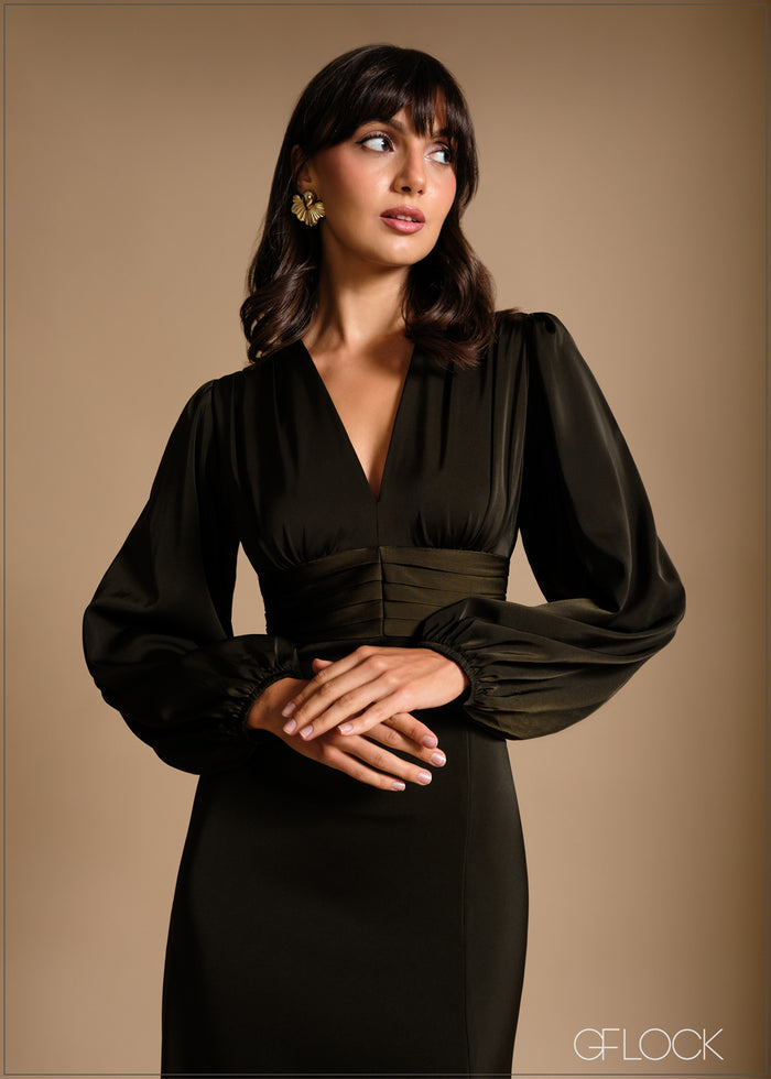 Waist pleat detail puff sleeve maxi dress