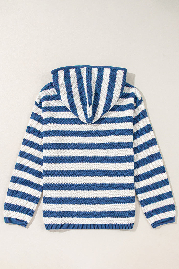 Pull à capuche avec cordon de serrage *