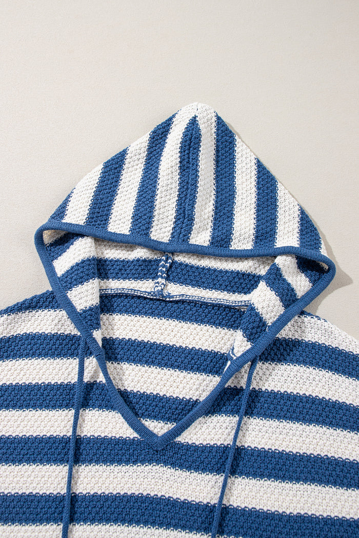 Pull à capuche avec cordon de serrage *