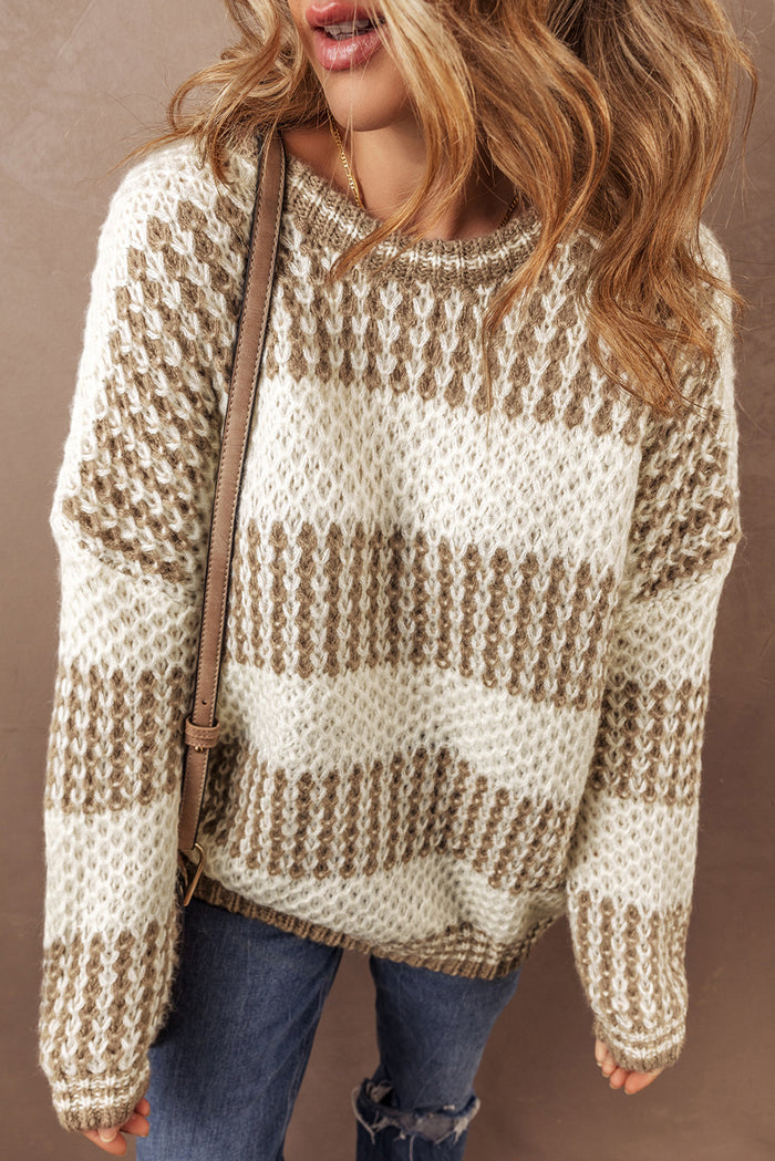 Pull ample marron à rayures et épaules tombantes, col rond