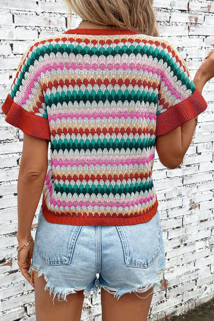 Pull texturé coloré à manches volantées *