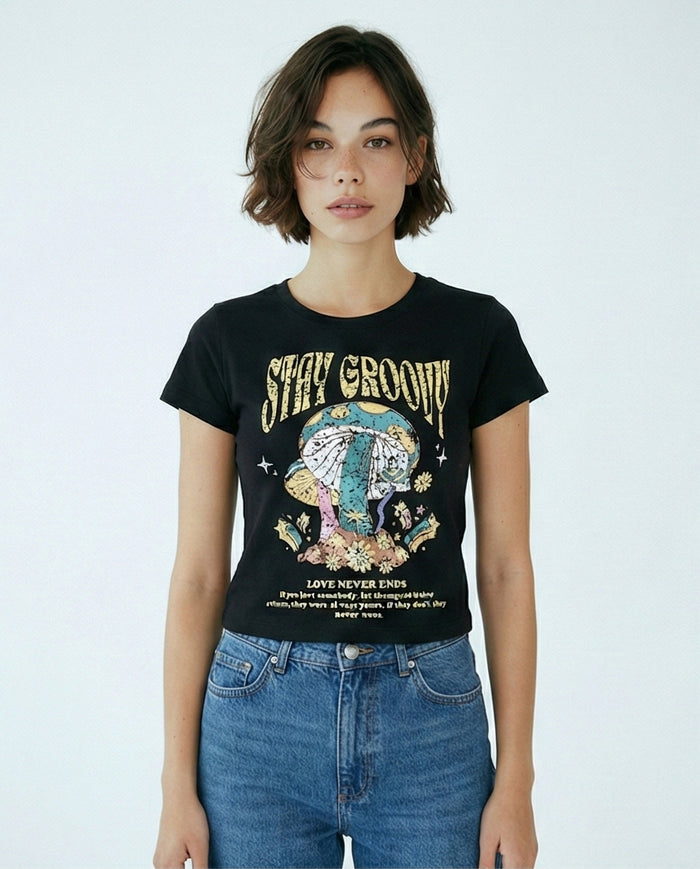 "stay Groovy" Printed Regular Tee - Black