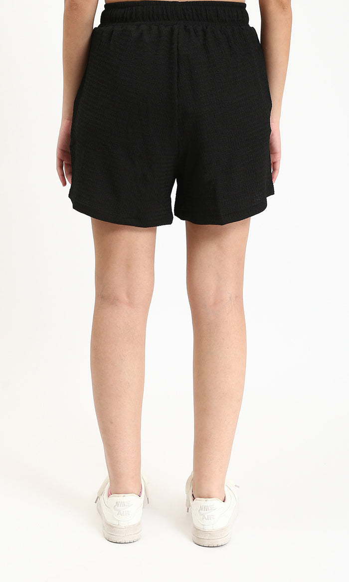 R210507 - Textured Feminine Short with Side Pockets - Black