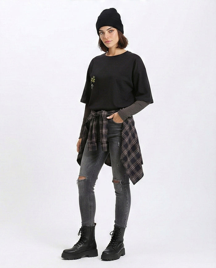 R210516 - Crew Neck Relaxed Summer Tee - Black