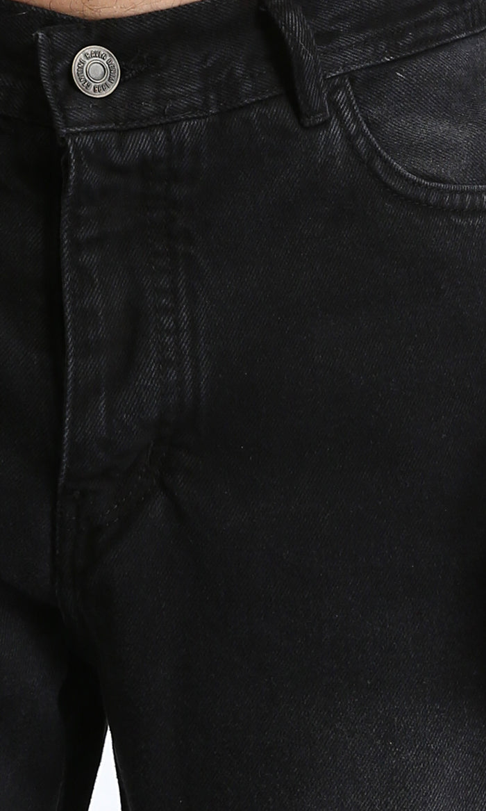 R210837 - Straight Leg Solid Jeans with Front Wash - Black