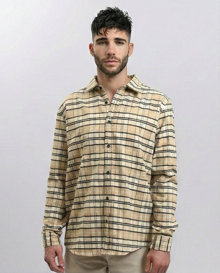 Regular Fit Buttoned Plaid Shirt - Beige & Black