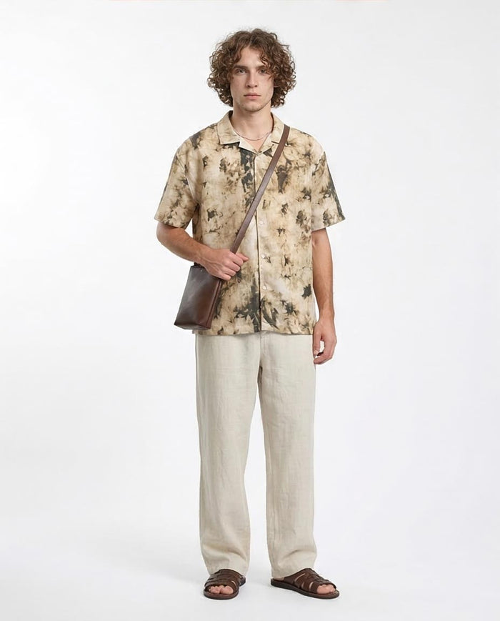 Ravin Abstract Tie-Dye Short-Sleeve Resort Shirt – Sand & Charcoal - R204709