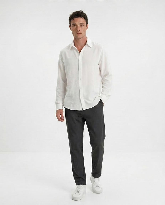 Ravin Men’s Easy-Care Crinkle Shirt – 100% Polyester Performance Fabric - White R207298