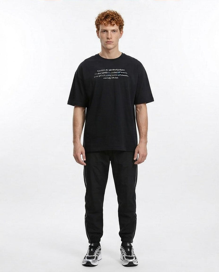 Ravin Men's Oversized "Beauty Is Duty" Graphic T-Shirt - Black - R210529