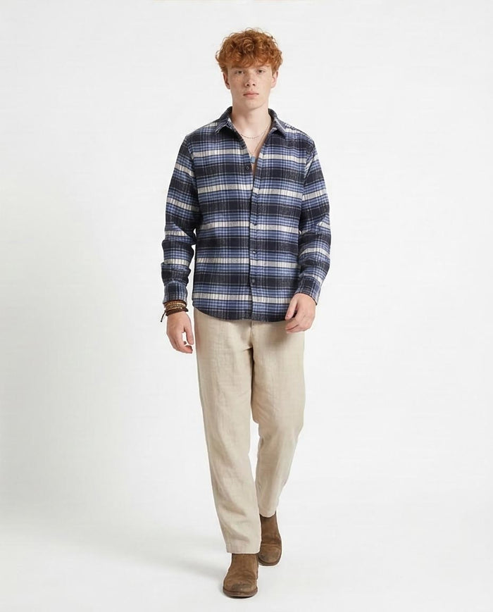 Ravin Men’s Relaxed-Fit Blue Plaid Flannel Shacket - R213203
