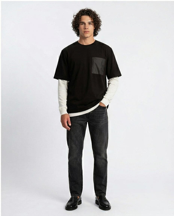 Ravin Men's Relaxed Fit Heavyweight Tee with Technical Ripstop Pocket - O204279