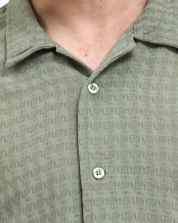 Ravin Men's Sage Green Textured Seersucker Resort Shirt - R210828