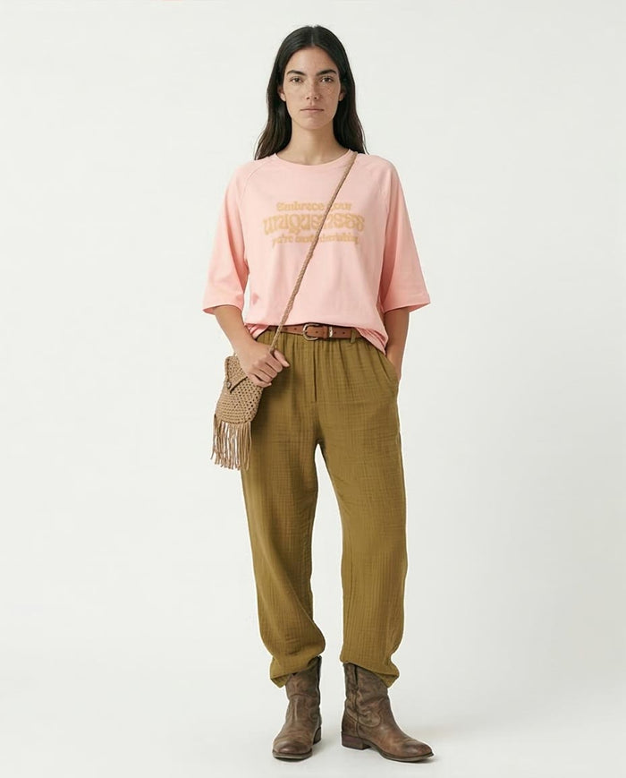 Ravin Oversized Graphic Tee – "Embrace Your Uniqueness" - Simon - R208518