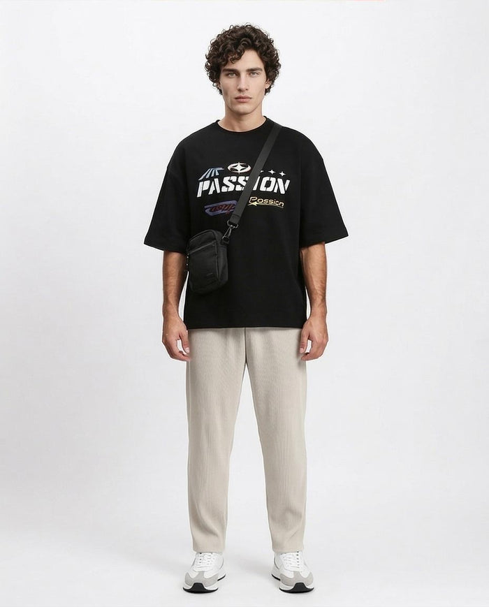 RAVIN | Oversized "Passion & Fantasy" Graphic Heavyweight T-Shirt - R212293