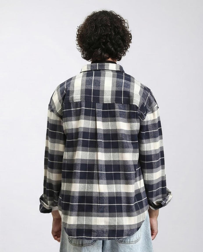 Ravin Oversized Plaid Heavyweight Flannel Shirt – Navy/CreamR212080 -