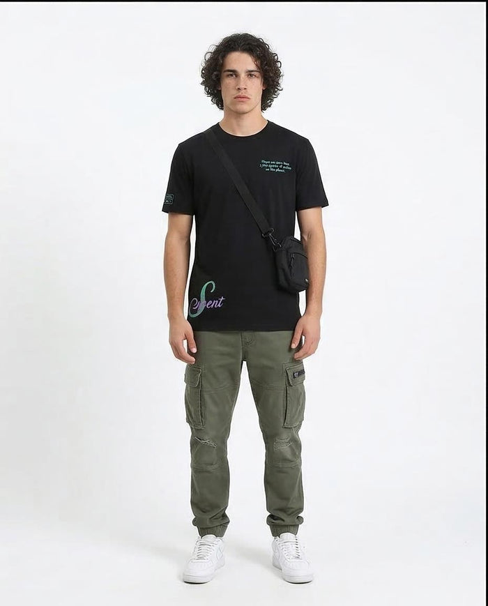 Ravin Serpent Graphic Print 100% Cotton Crewneck T-Shirt – Black - R209373